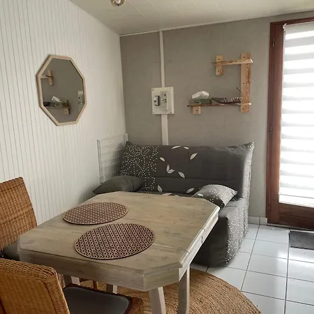 Maison La Chaume De 20 M2 *